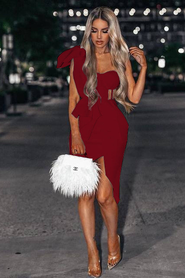 Camryn Bandage Dress Burgundy