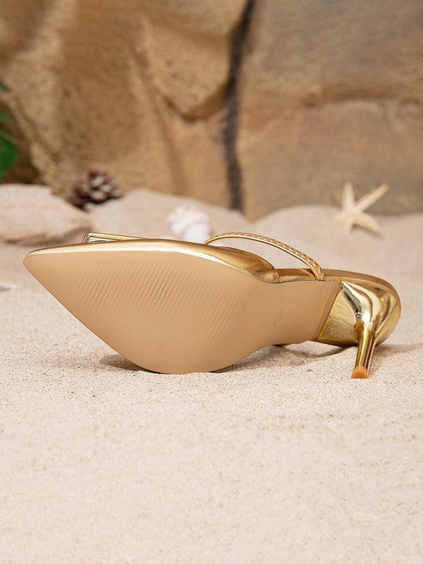 Spitz zulaufende, glänzende Pumps-Sandalen mit geteiltem Schaft