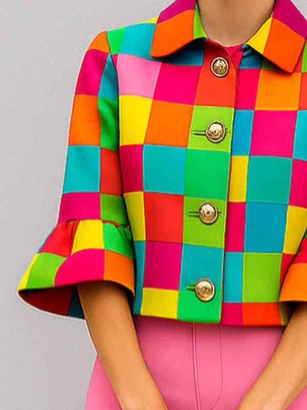 Manteau ample à manches trois-quarts et revers boutonnés à carreaux