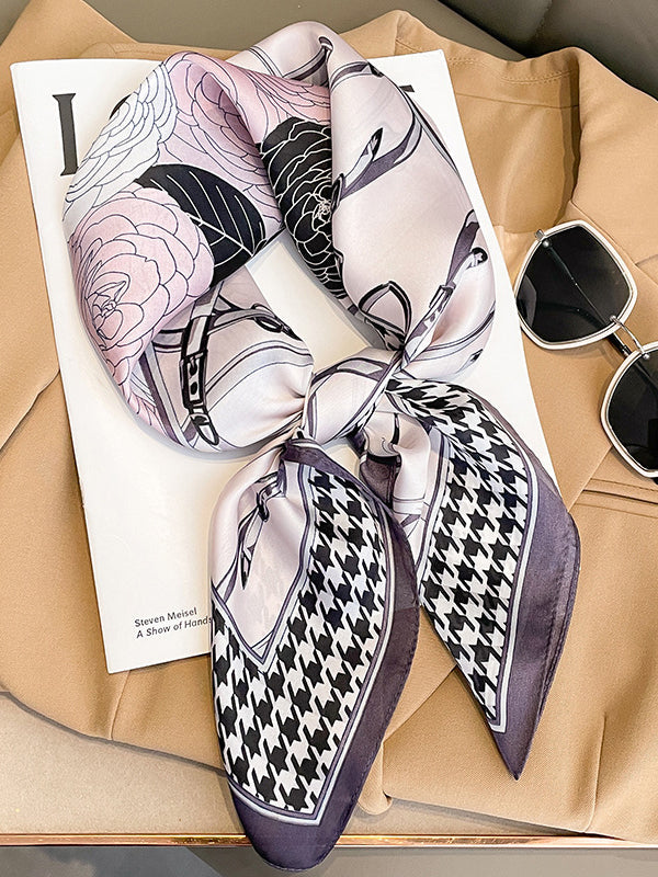 Écharpes et chapeaux carrés à imprimé floral pied-de-poule