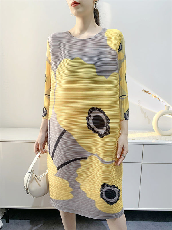 Original Three-Quarter Sleeves Loose Floral Printed Contrast Color Pleated Round-Neck Midi Dresses