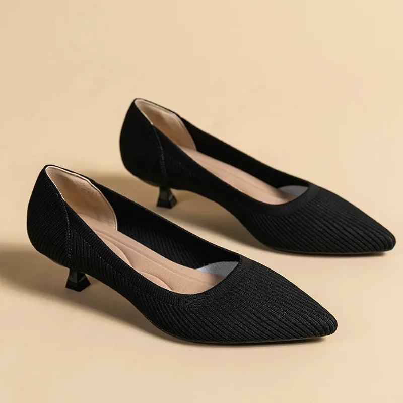 Carinne | Women's Pointed Toe Kitten Heel Pumps