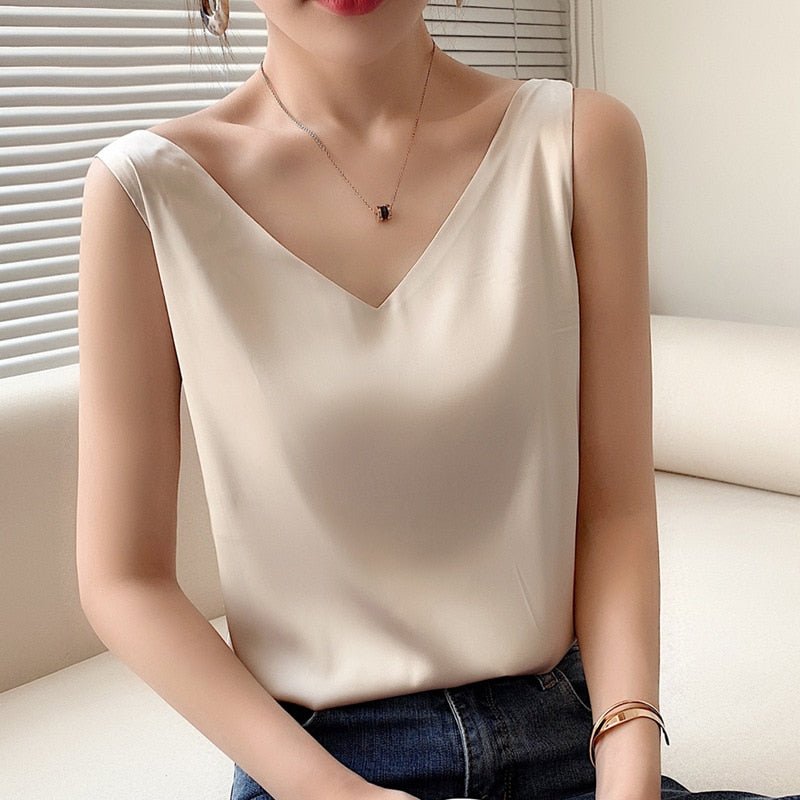 Orina | Women's V-Neck Sleeveless Tank Top