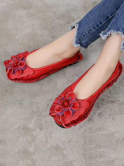 Closed Toe Three-Dimensional Flower Flats
