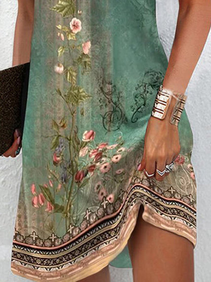 Lockere Minikleider mit Blumenmuster und geteiltem V-Ausschnitt in Übergröße 