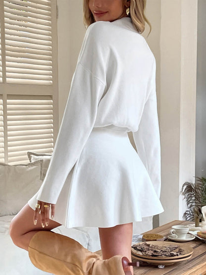 A-line High Waisted Elasticity Solid Color Round-neck Mini Dresses Sweater Dresses