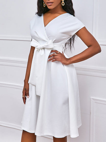 Einfarbige Midikleider mit Schleife und V-Ausschnitt 