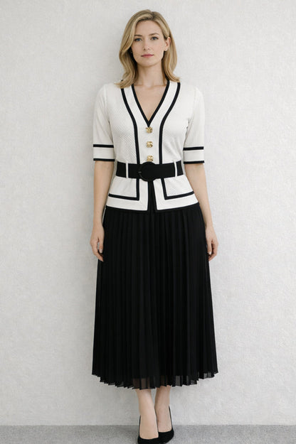 Short Sleeve Pleated Midi Dress