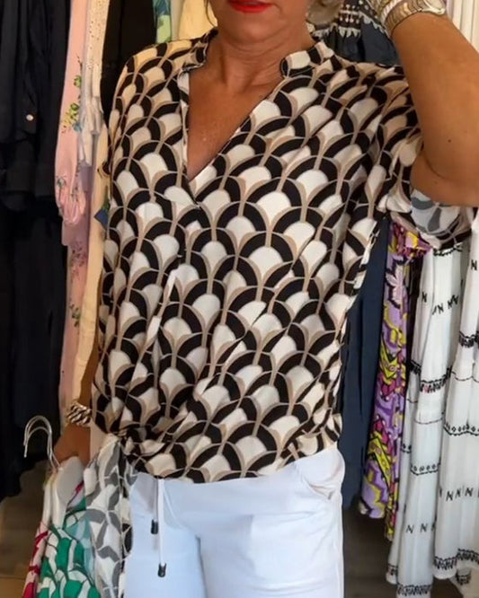 Short-sleeved V-neck printed casual top Black S