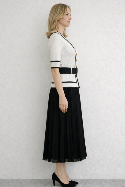 Short Sleeve Pleated Midi Dress