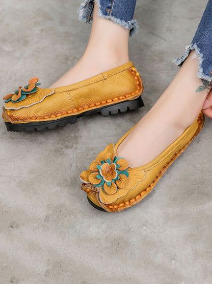 Closed Toe Three-Dimensional Flower Flats