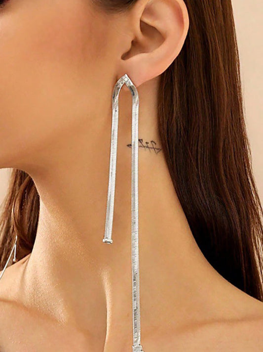 Solid Color Tasseled Drop Earrings