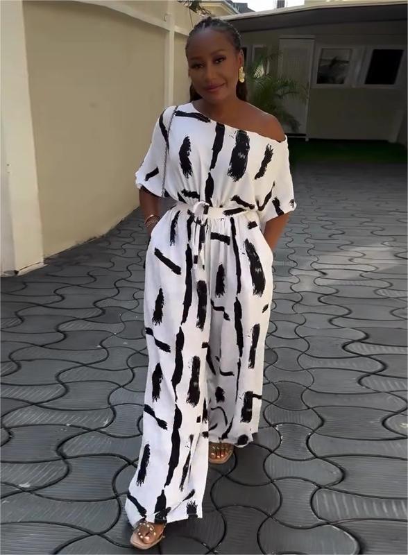 Women's Elegant Black And White Contrasting Off-shoulder Jumpsuit