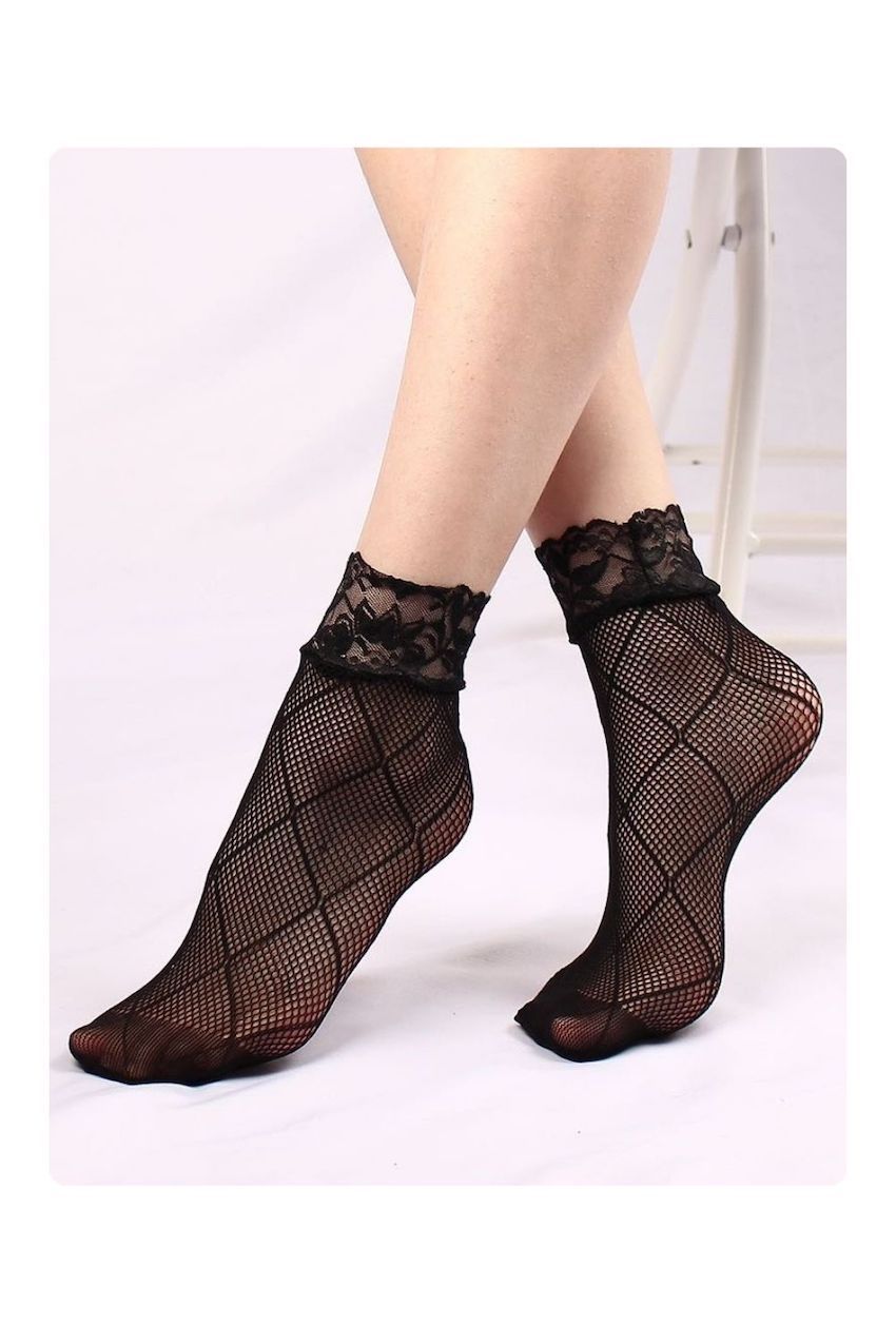 Diamond Lace Fishnet Socks