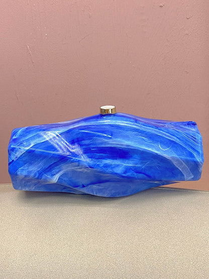 Geometric Chains Handbags