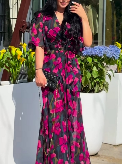 Madison™ | Retro V-neck trumpet sleeve printed dress