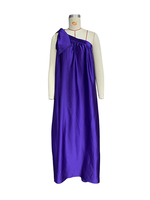 Robe longue trapèze ample asymétrique plissée de couleur unie nouée à une épaule 