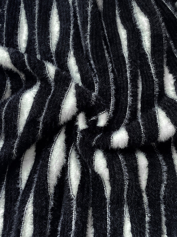 Long Sleeves Contrast Color High-Neck Sweater Tops