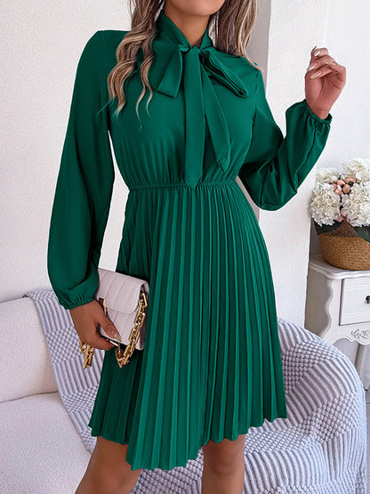 Long Sleeves Loose Pleated Solid Color Tied Mock Neck Mini Dresses