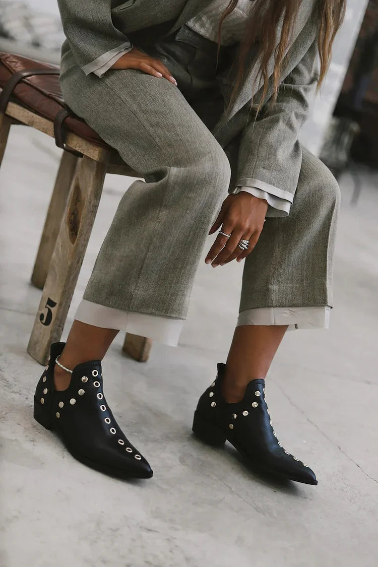 Jorja™ | Studded Pointed Boots