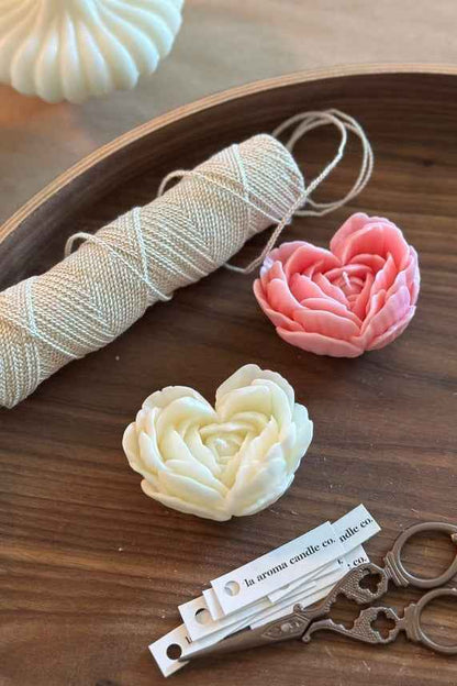 Unique Rose Design Candle, Set of 2