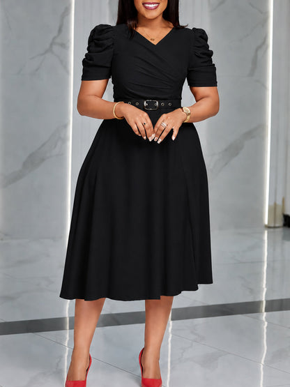 Solid Color Pleated Belted Short Sleeves Plus Size V-neck Midi Dresses