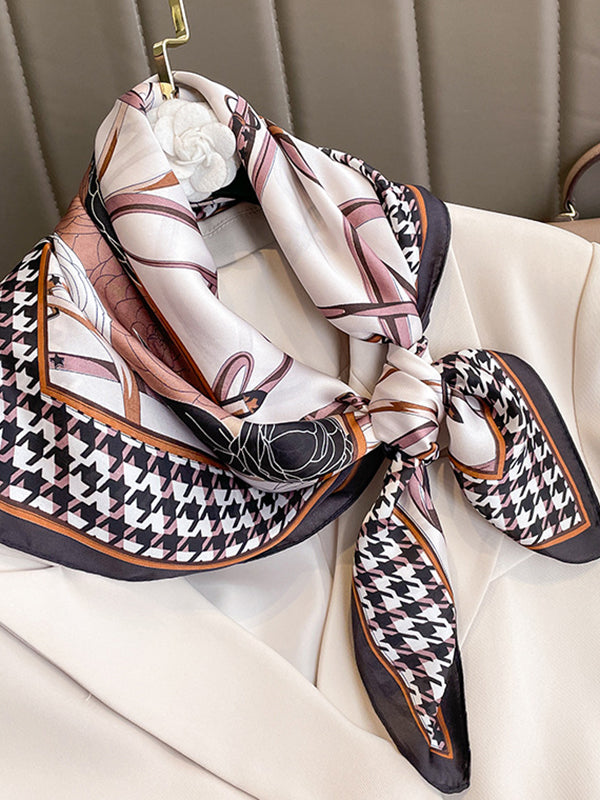 Écharpes et chapeaux carrés à imprimé floral pied-de-poule 