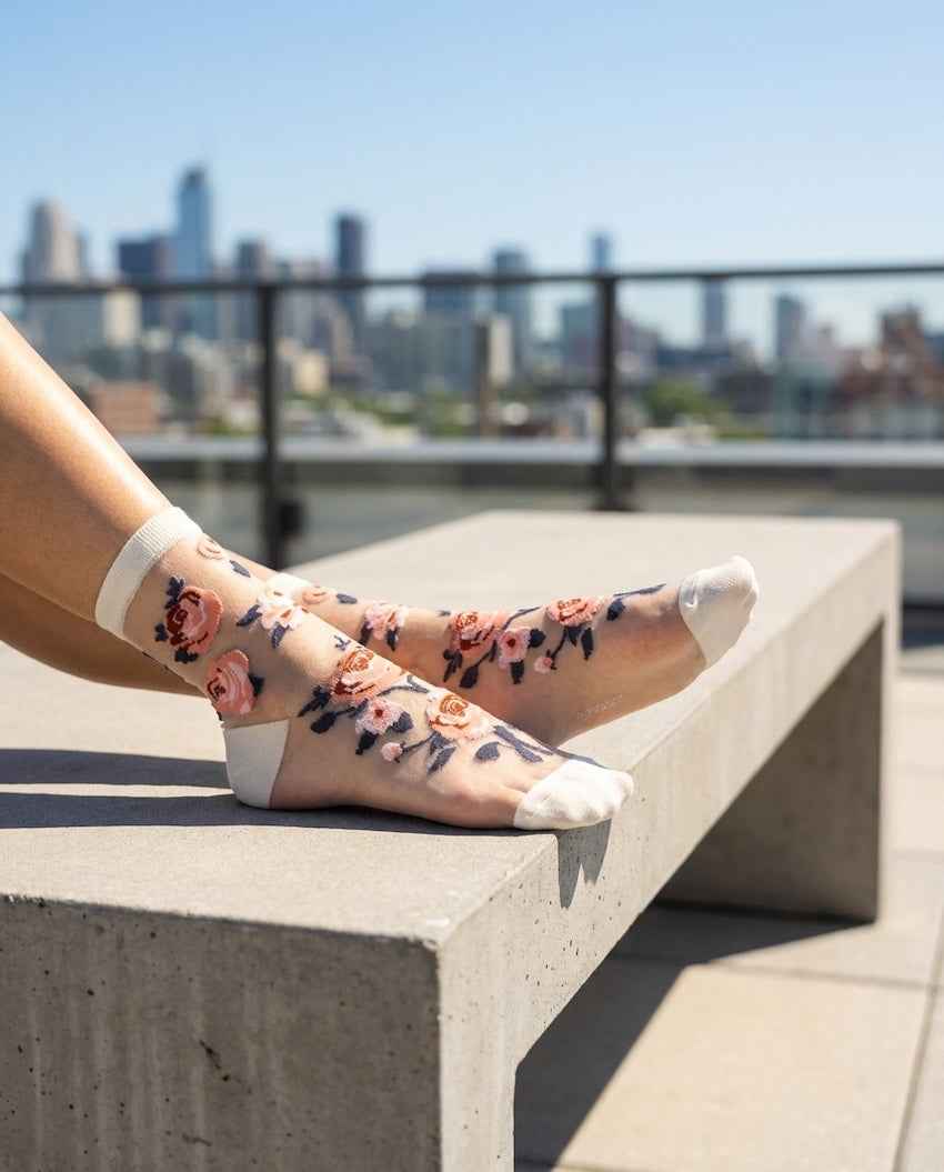 Roses Sheer Socks, 2-Pack
