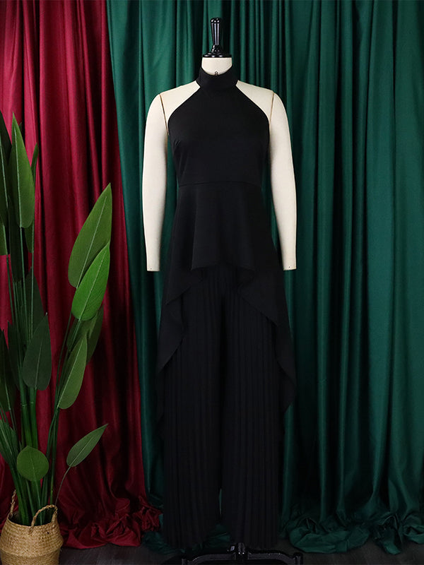 Ensemble deux pièces haut court et pantalon taille haute en dentelle à dos nu et col licou 