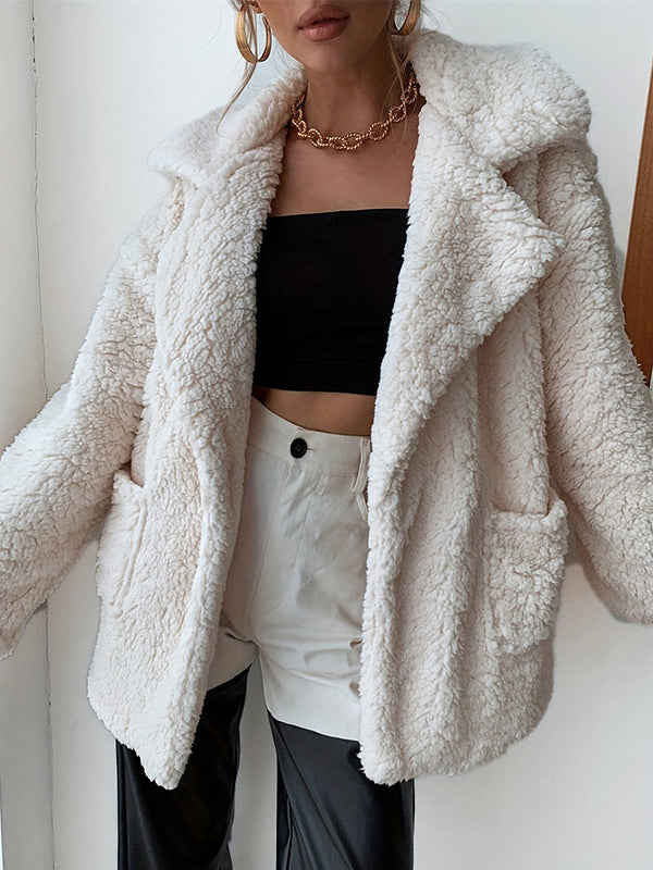 Manteau à manches longues, poches boutonnées amples, couleur unie, velours, col cranté 