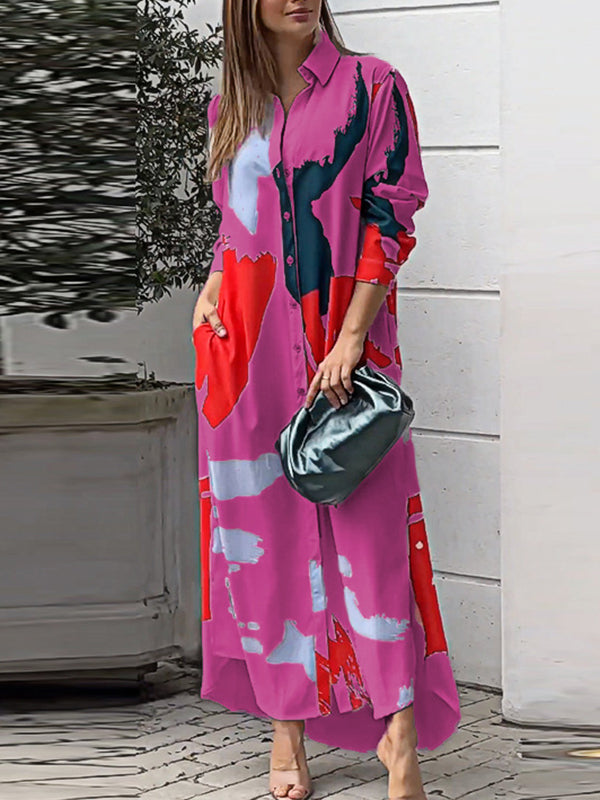 Lockeres, gewickeltes Hemdkleid mit Knöpfen, kontrastfarbenen Taschen, bedrucktem Schlitz an der Seite 