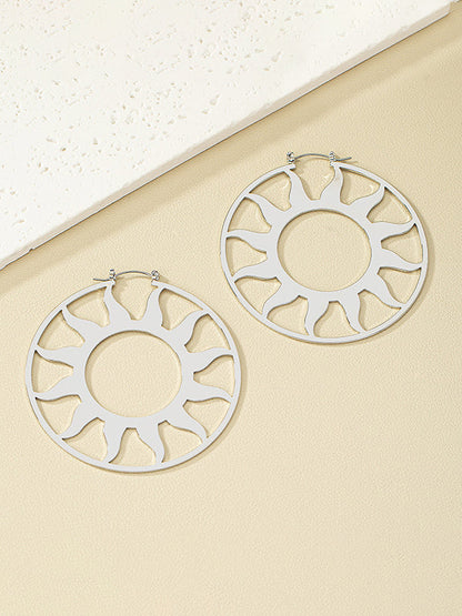 Boucle d'oreille creuse en forme de soleil de couleur unie 