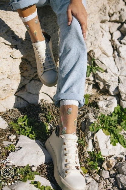 Fleurs Des Champs • Floral Sheer Socks