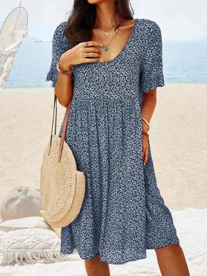 Daisy | Women's Ditsy Floral V-Neck Short Sleeve Smock Dress