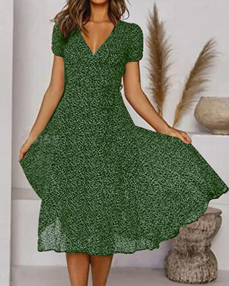 Vivienne | Women's V-Neck Short Sleeve Midi Dress with Print