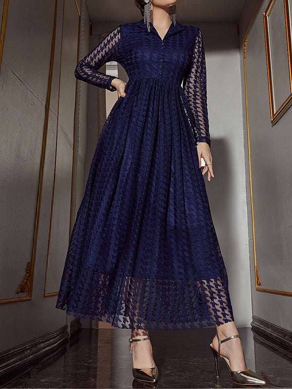 Robe longue taille haute, manches longues, boutonnée, transparente, couleur unie, col en V 