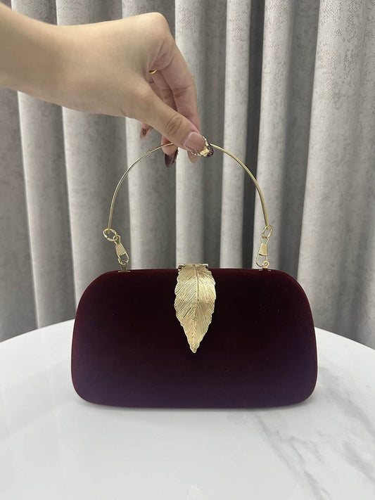 Chains Leaves Shape Lock Pleated Crossbody Bags Evening Bags & Clutches