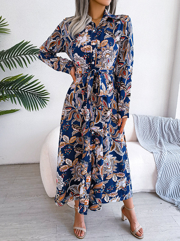 Robe longue boutonnée à manches longues et imprimé floral, taille nouée et revers 
