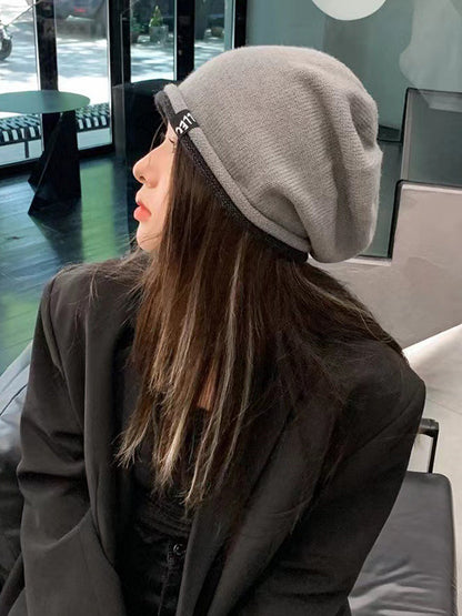 Bonnets tricotés plissés à joint fendu 