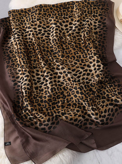 Stylish Leopard Gradient Silk Scarf