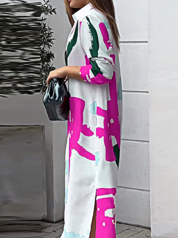 Lockeres, gewickeltes Hemdkleid mit Knöpfen, kontrastfarbenen Taschen, bedrucktem Schlitz an der Seite 