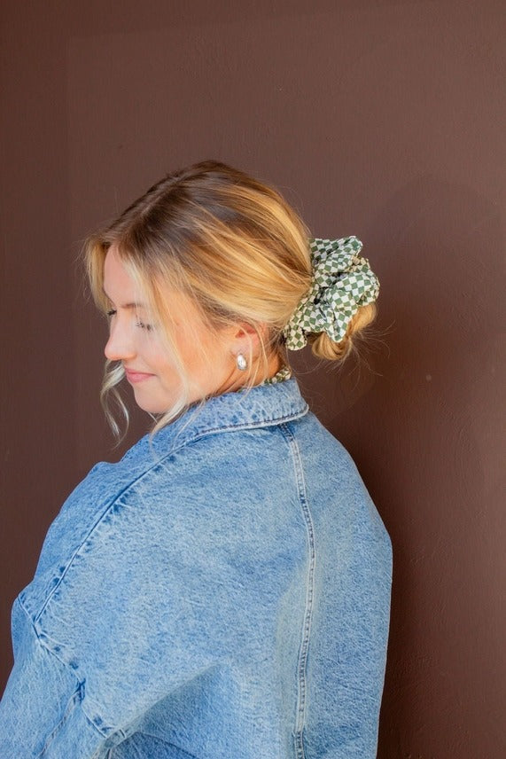 Lindsey Checked Jumbo Scrunchie