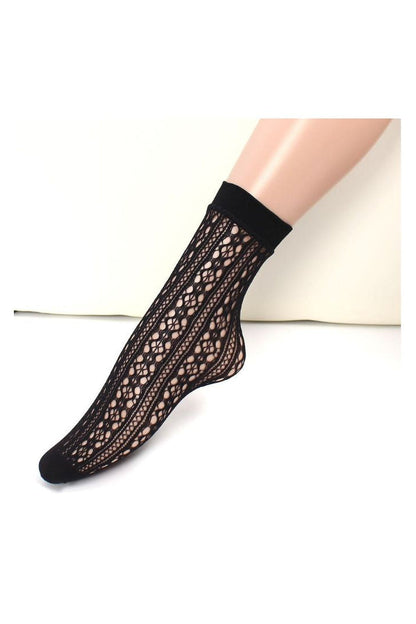Floral Lace Vertical Fishnet Socks