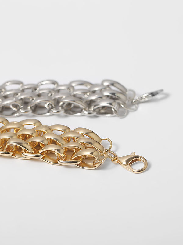 Sélection élégante de colliers et d'accessoires 