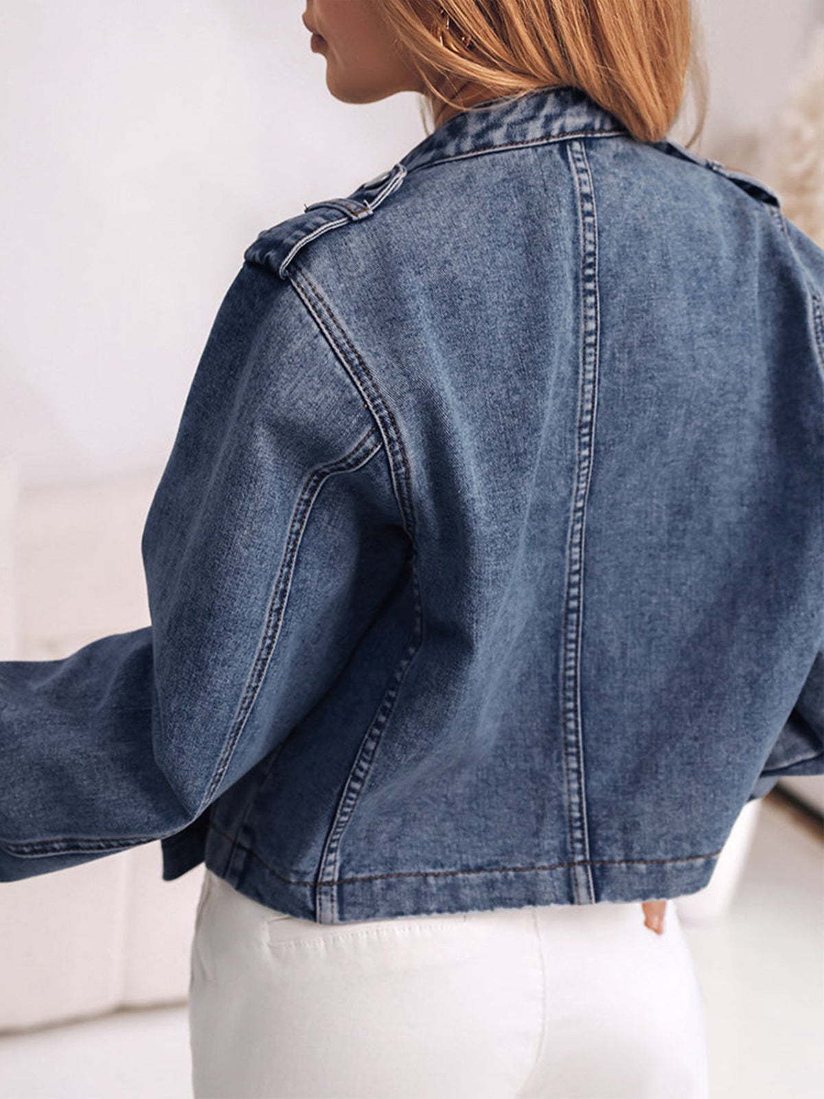 Split-Joint Solid Color Buttoned Long Sleeves Cropped Mock Neck Outerwear Jackets