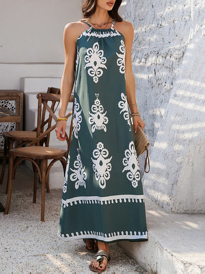 A-Line Loose Contrast Color Halter-Neck Maxi Dresses