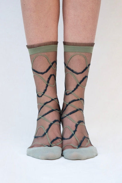 Women's Sheer Curve Socks