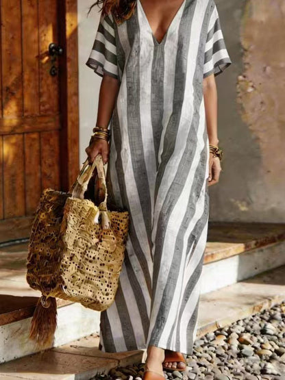 Striped Contrast Color Short Sleeves Plus Size V-neck Maxi Dresses