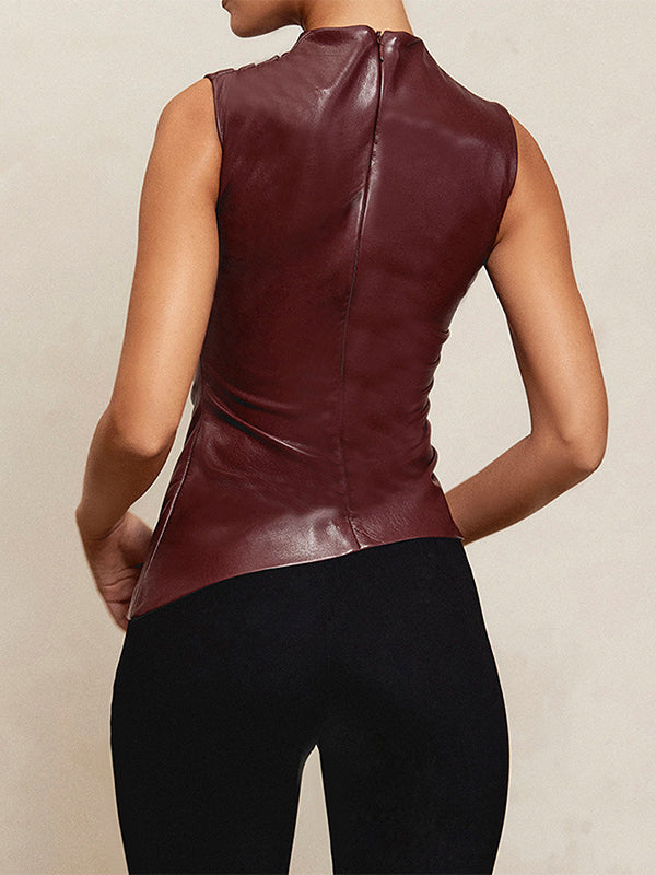 Haut moulant sans manches asymétrique plissé de couleur unie à col montant 