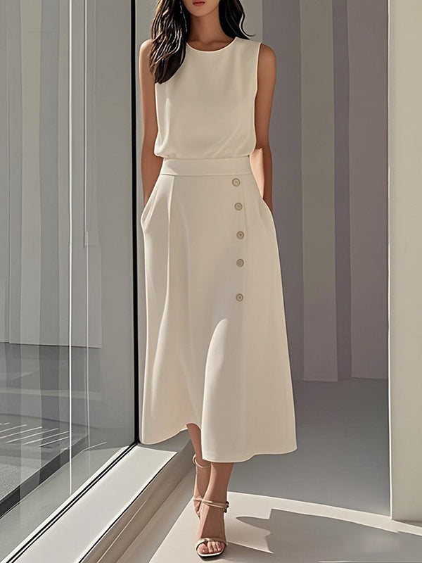 Loose Sleeveless Buttoned Pockets Solid Color Round-Neck Midi Dresses